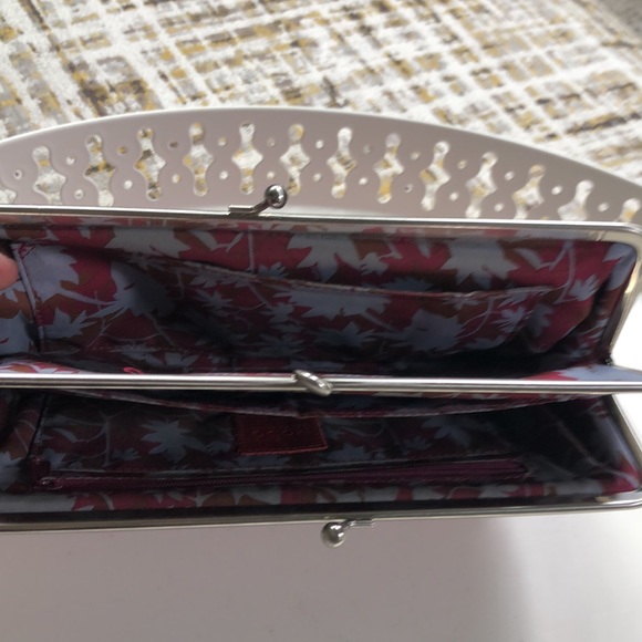 Original Hobo Mavis zip bottom leather clutch - Picture 8 of 14